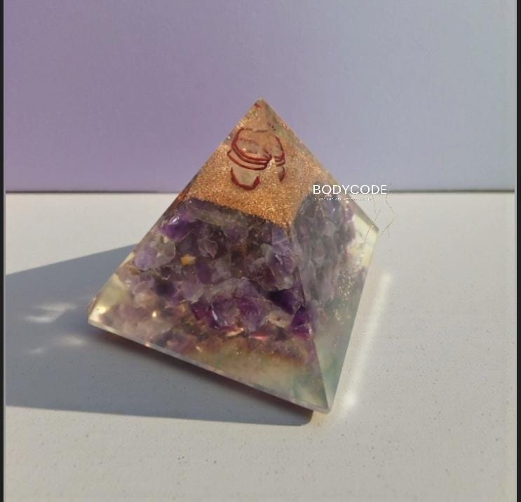Amethyst Oregon Pyramid Placing Bedroom. Living room. Meditation place 
₹ - 1600/-