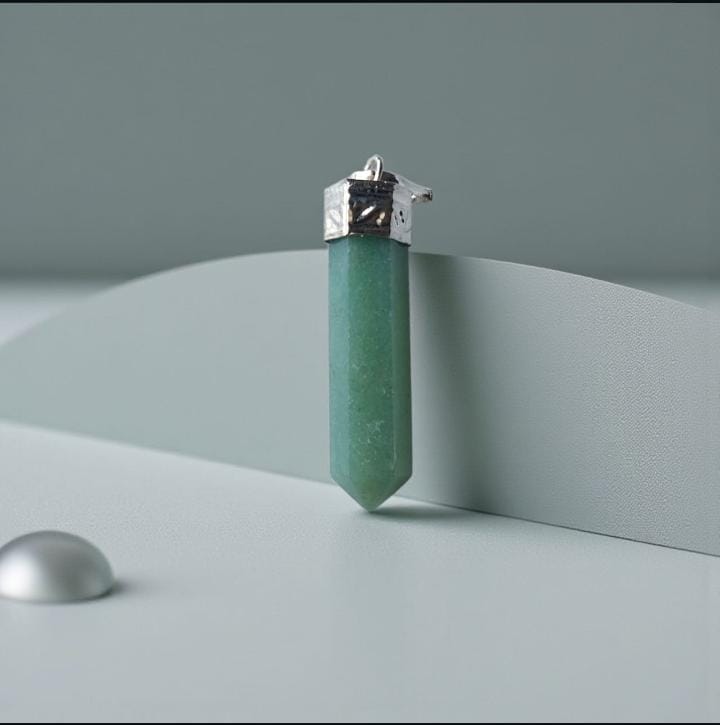 Green Aventurine Pendant for harmonization of heart Chakra helps to release emotional blockages & Well-being
₹ - 1500/- + Certificate